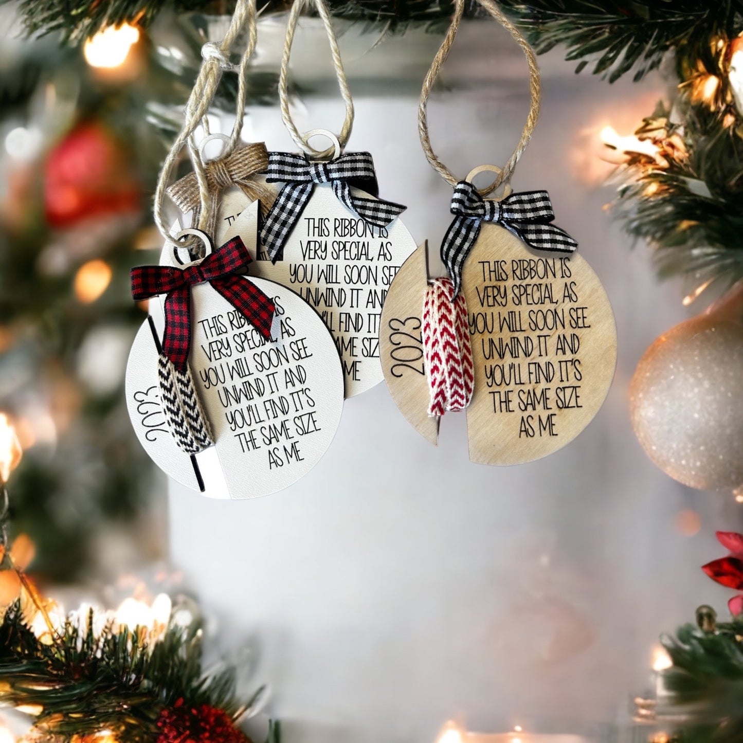 Ornament with size ribbon