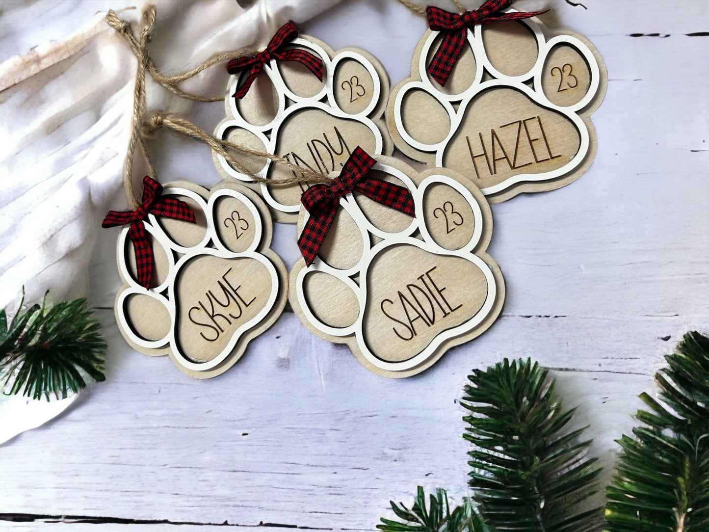 Personalized dog paw ornament