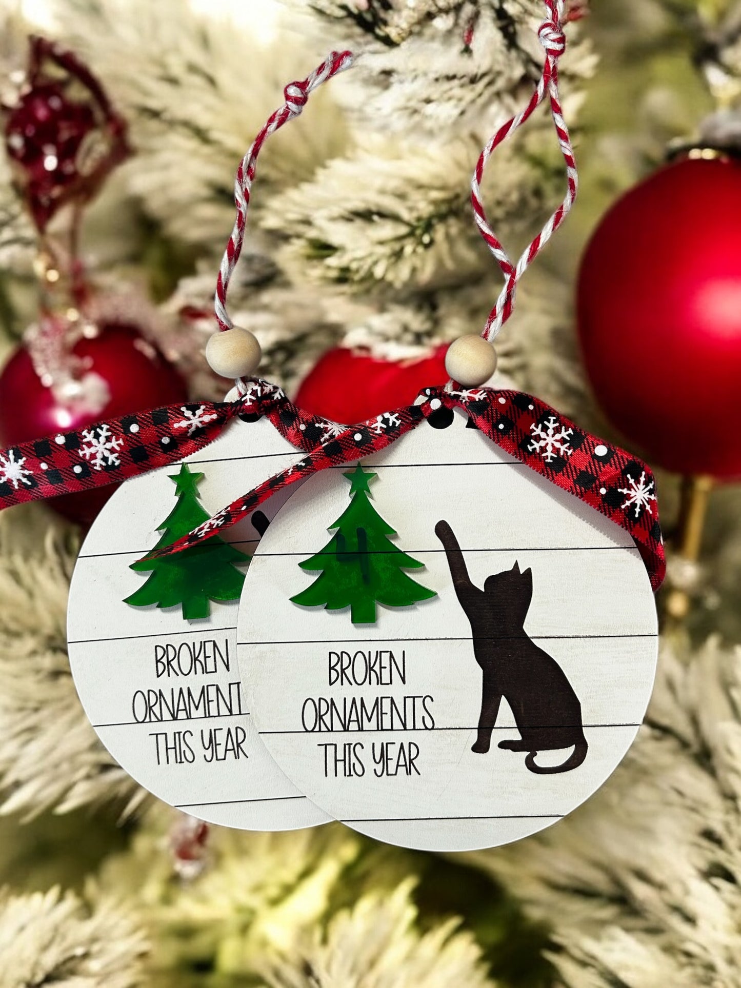 Funny Cat broken ornaments