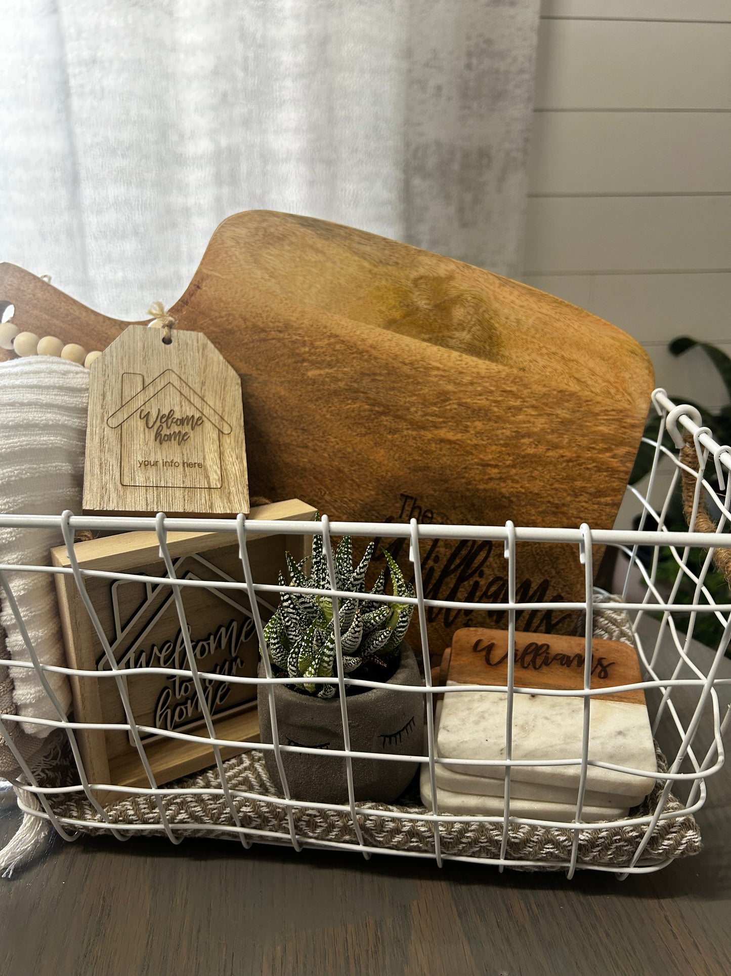 Small basket